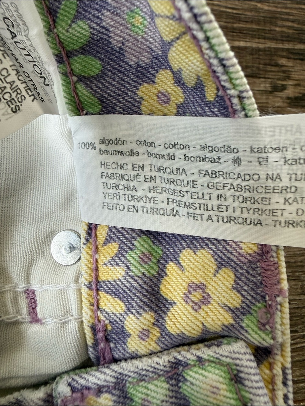 Zara Floral Denim Shorts - Picture 4 of 4